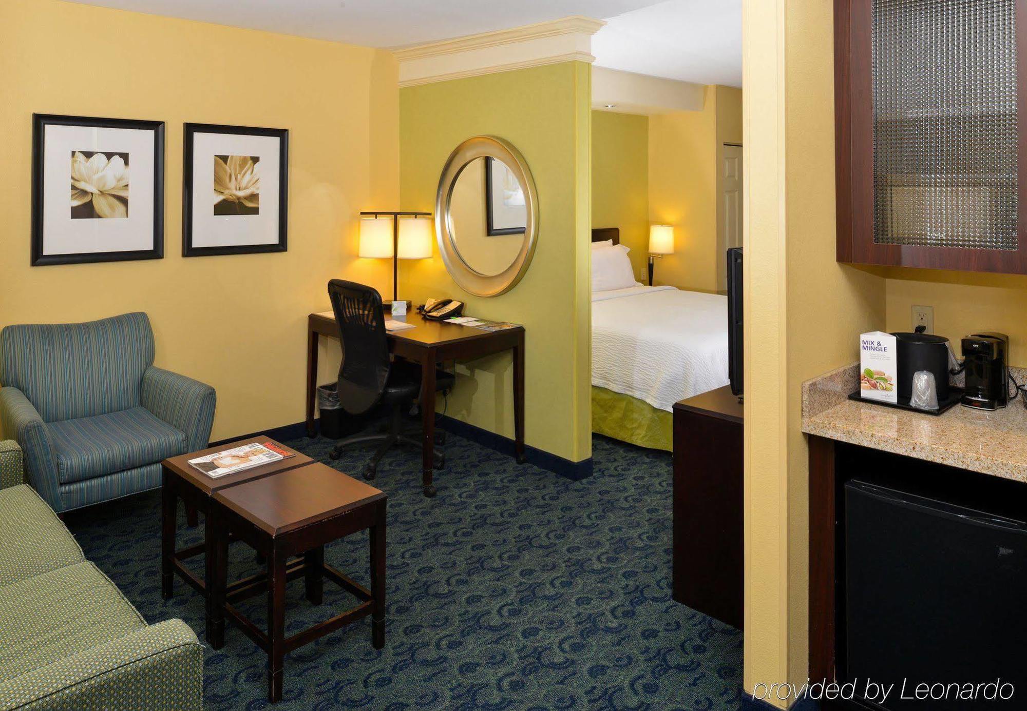Springhill Suites By Marriott Corona Riverside Εξωτερικό φωτογραφία