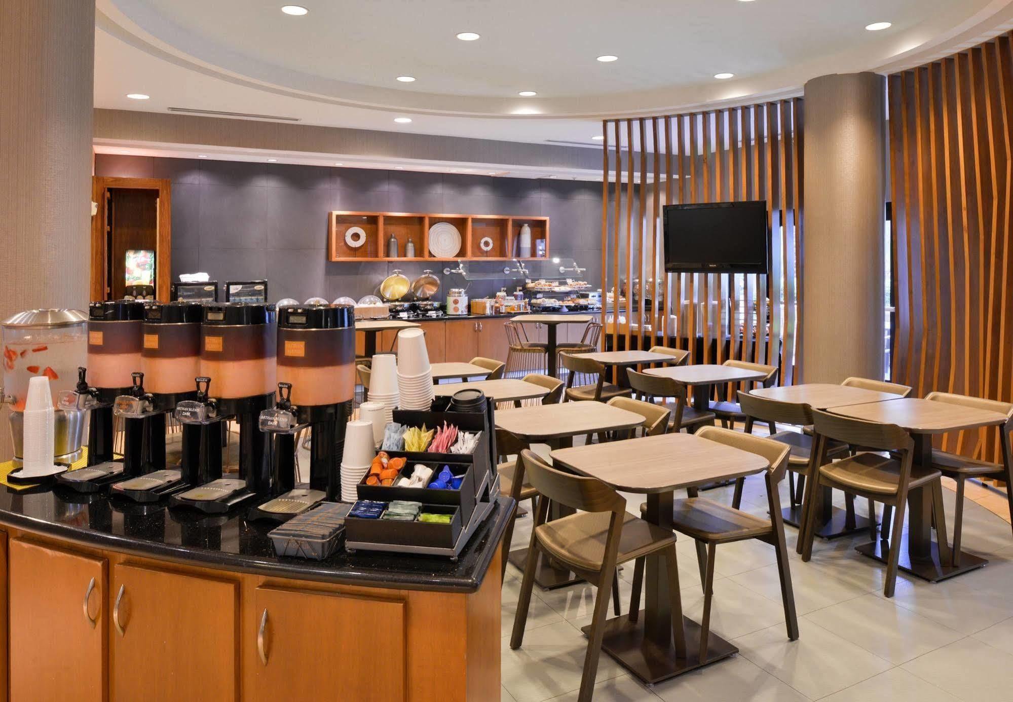Springhill Suites By Marriott Corona Riverside Εξωτερικό φωτογραφία